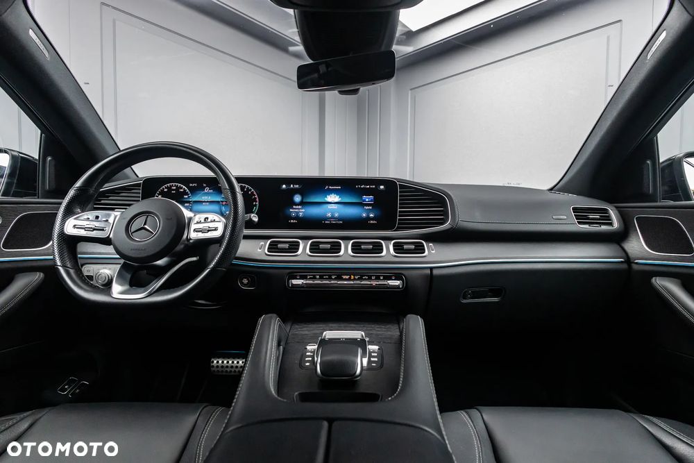Mercedes-Benz GLE - 31