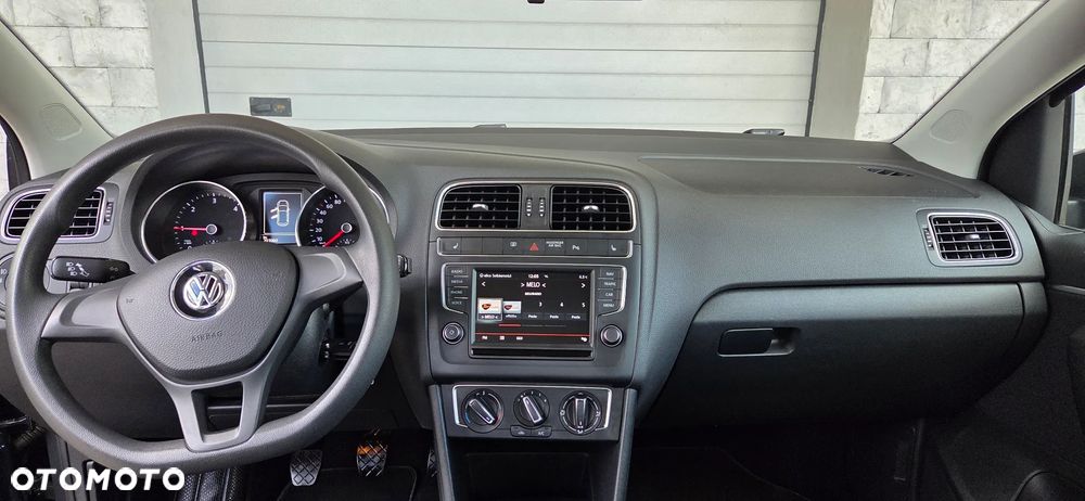Volkswagen Polo - 15