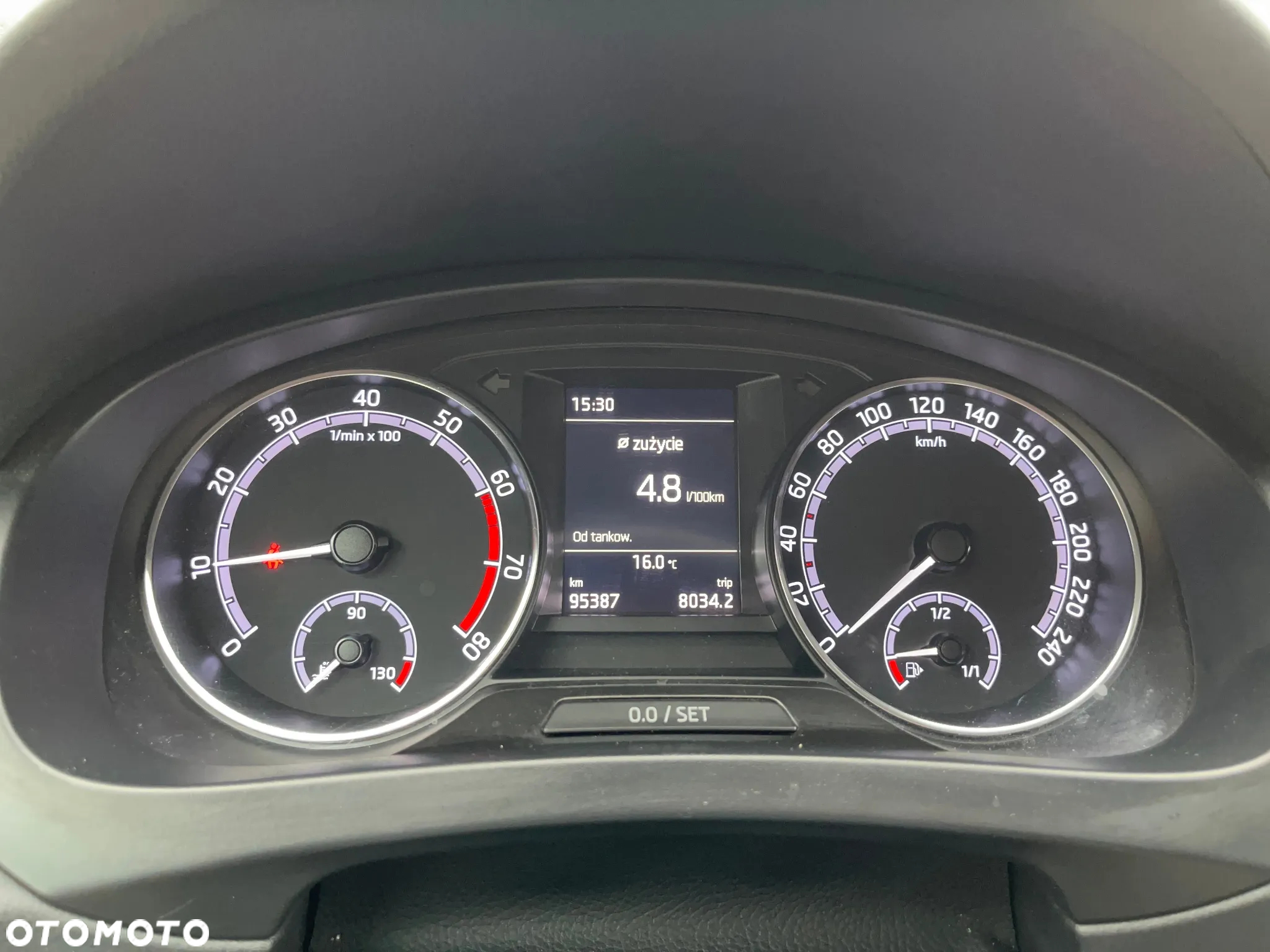 Skoda RAPID 1.0 TSI Ambition - 16