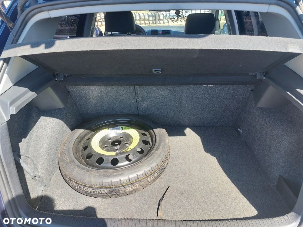 Volkswagen Golf - 18