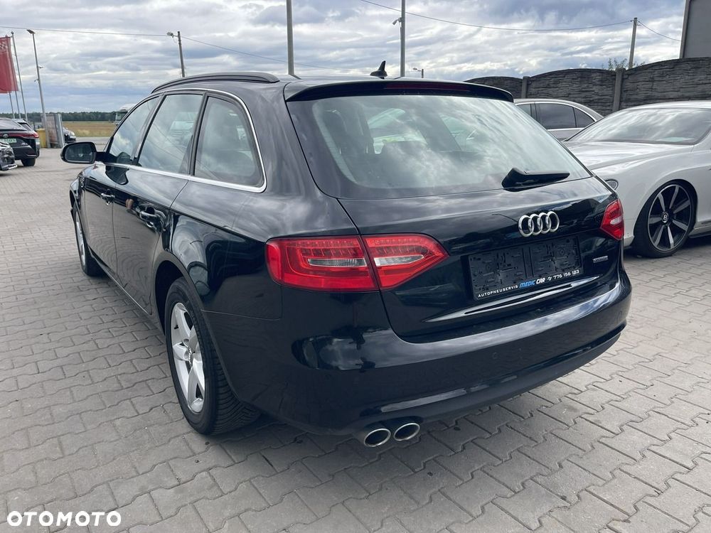 Audi A4 Avant 40 TDI quattro S tronic - 2