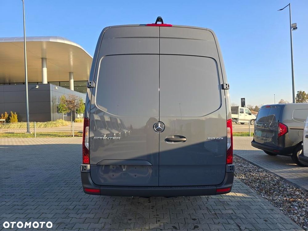 Mercedes-Benz Sprinter 317 CDI Long PRO 9G-Tronic - 5