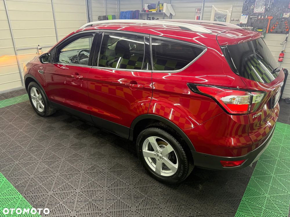 Ford Kuga - 27