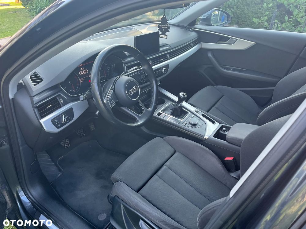 Audi A4 Avant 2.0 TDI - 8