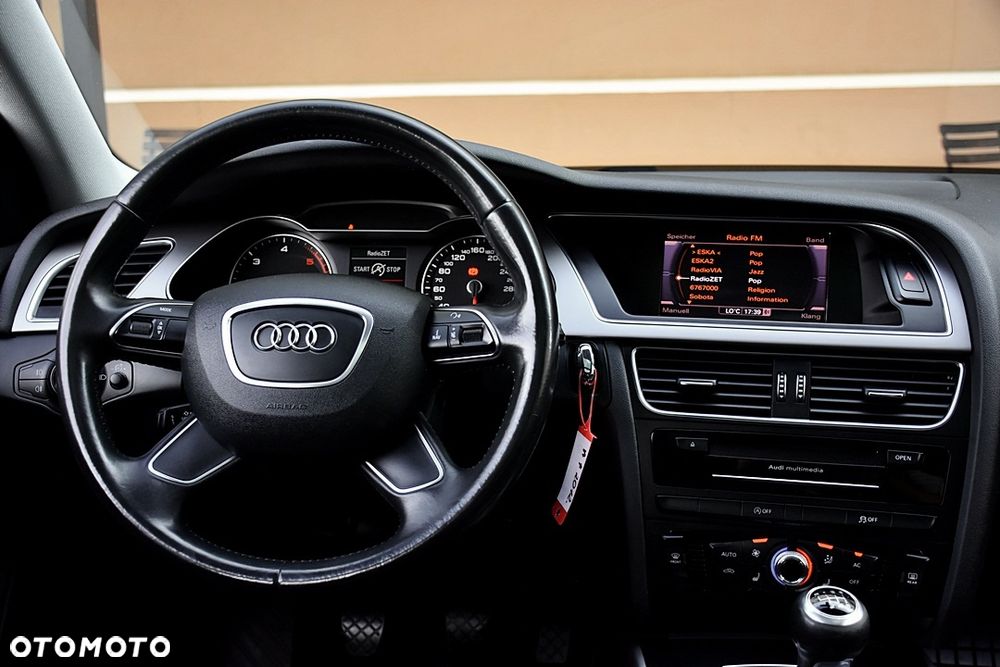 Audi A4 Avant 2.0 TDI DPF quattro Attraction - 5