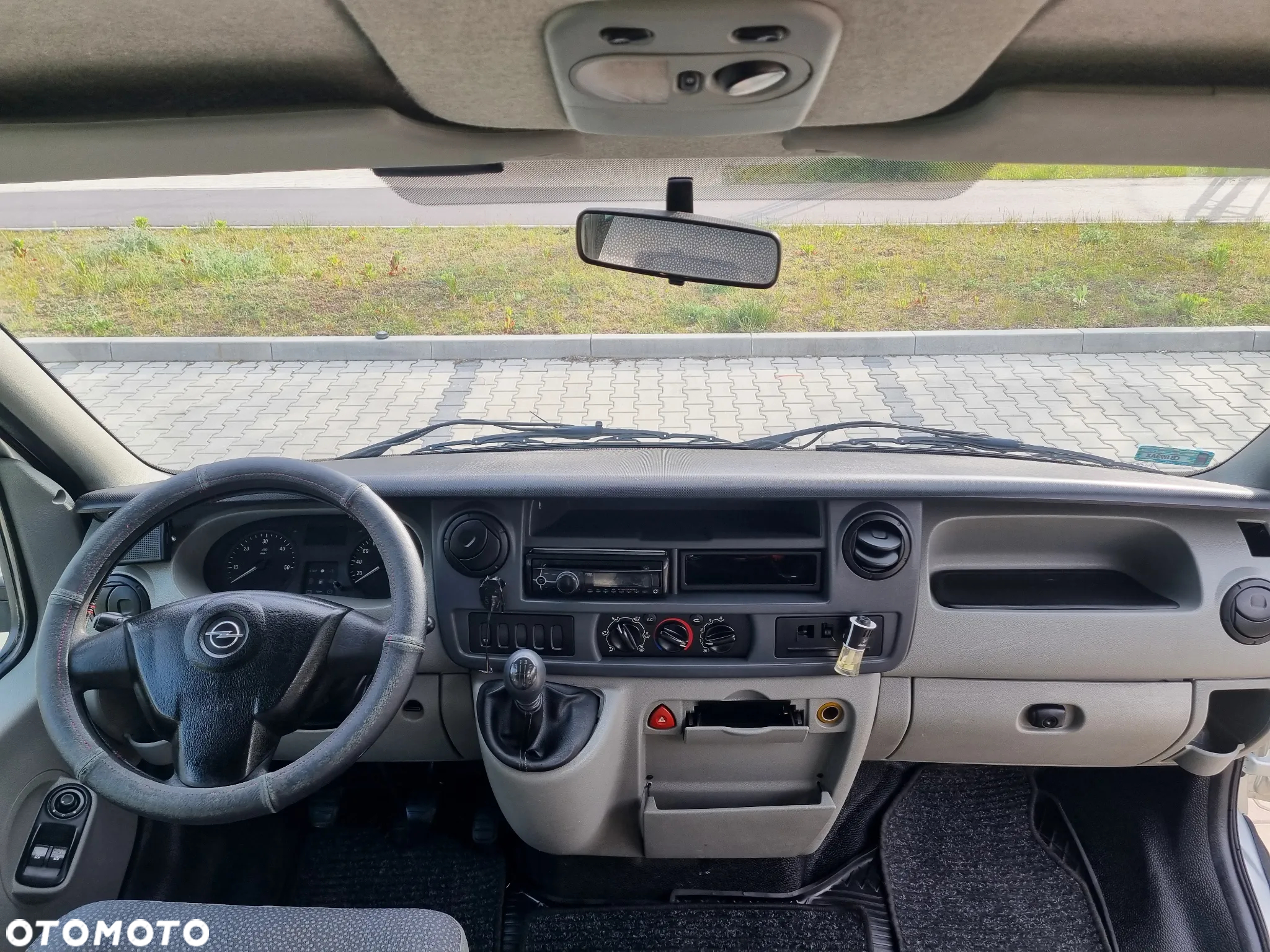 Opel Movano - 12