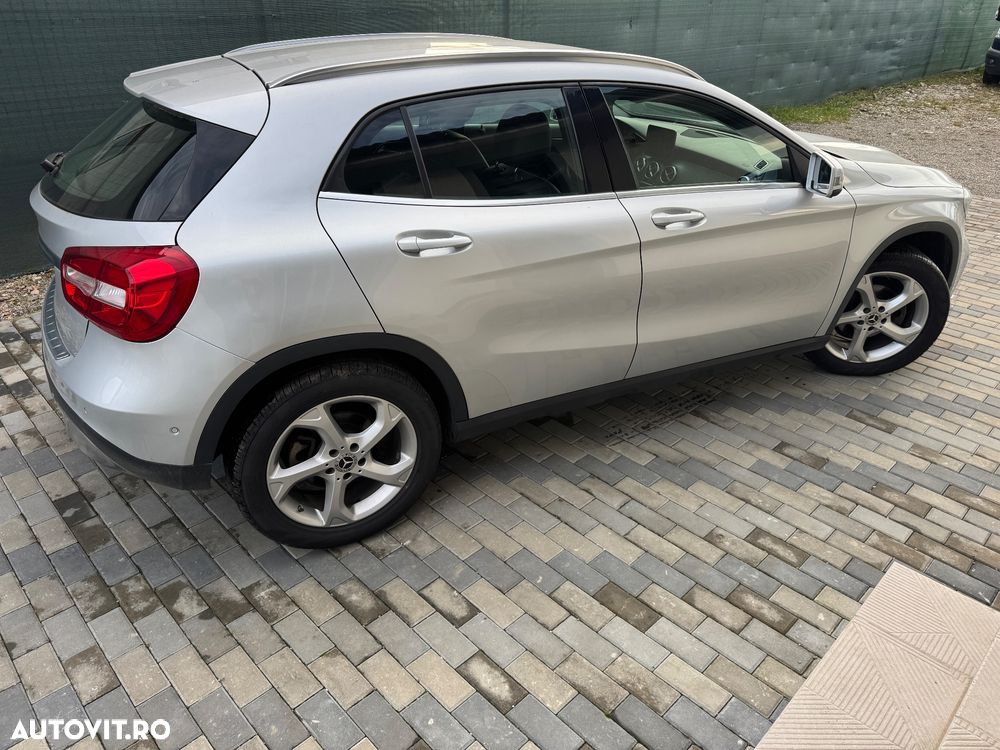 Mercedes-Benz GLA 200 d 7G-DCT UrbanStyle Edition - 6