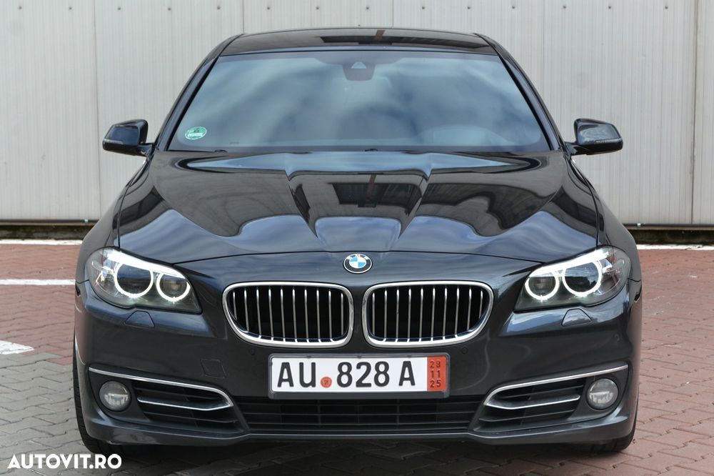 BMW Seria 5 530d Sport-Aut. Luxury Line - 12