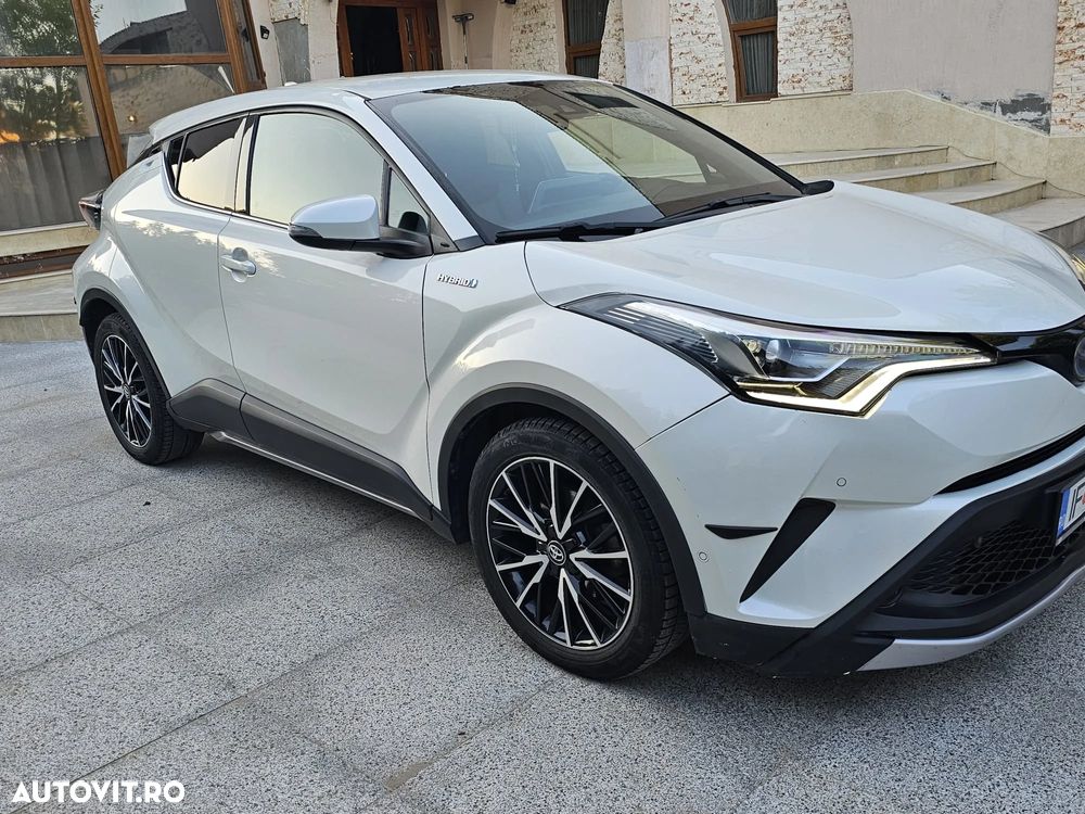 Toyota C-HR - 11