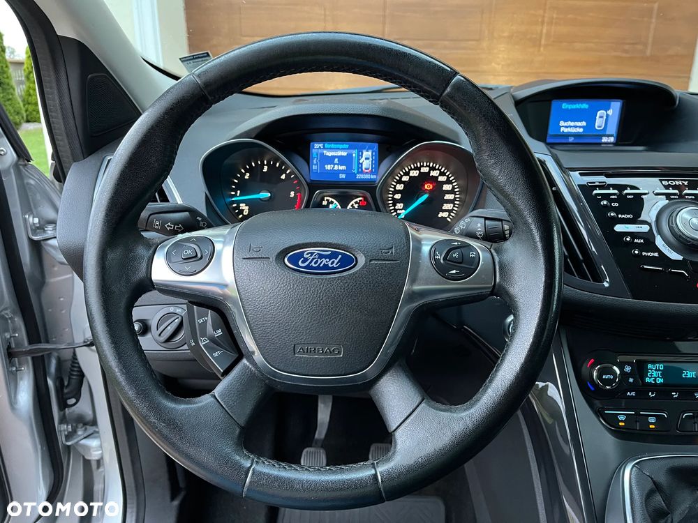 Ford Kuga 2.0 TDCi 4x4 Individual - 30