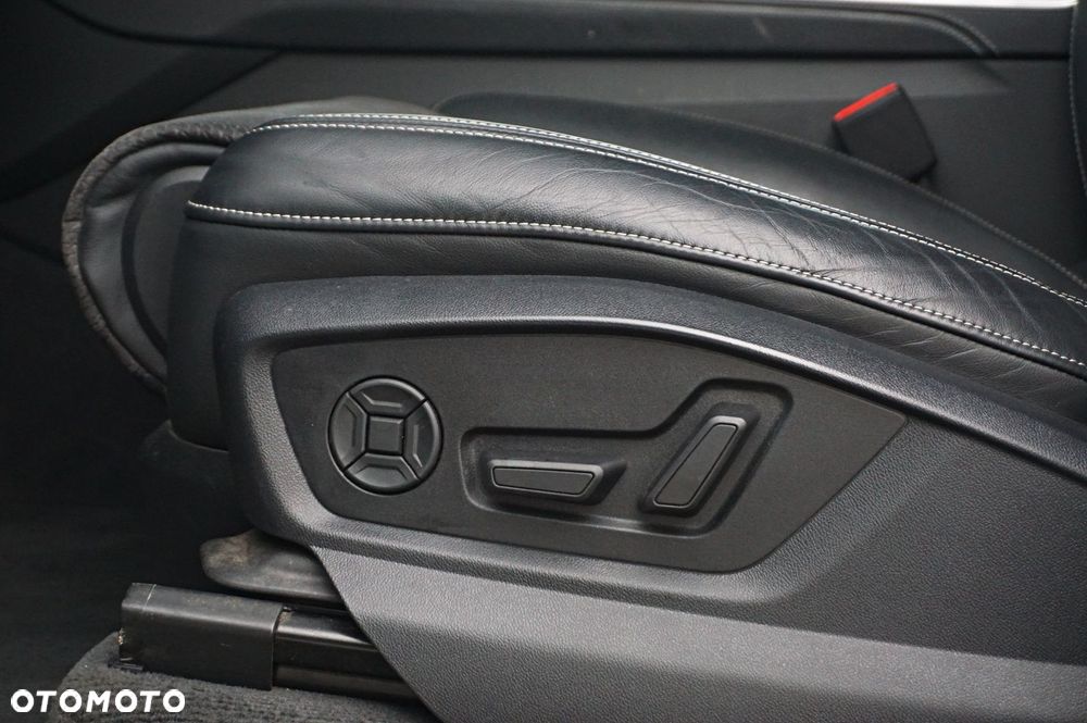 Audi Q8 45 TDI mHEV Quattro Tiptronic - 13