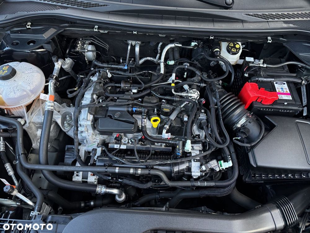 Ford Kuga 1.5 EcoBoost ST-LINE - 29
