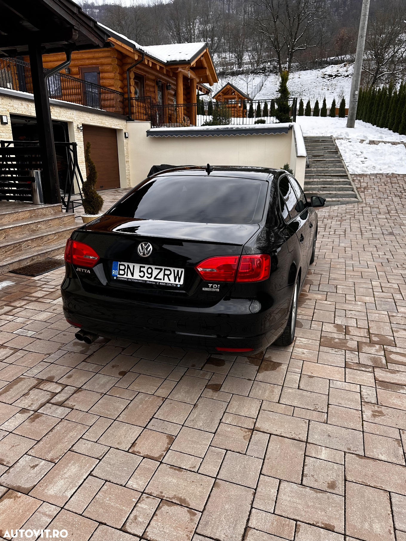Volkswagen Jetta 2.0 TDI DSG Comfortline - 8