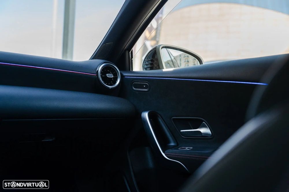 Mercedes-Benz A 180 d 7G-DCT AMG Line - 27