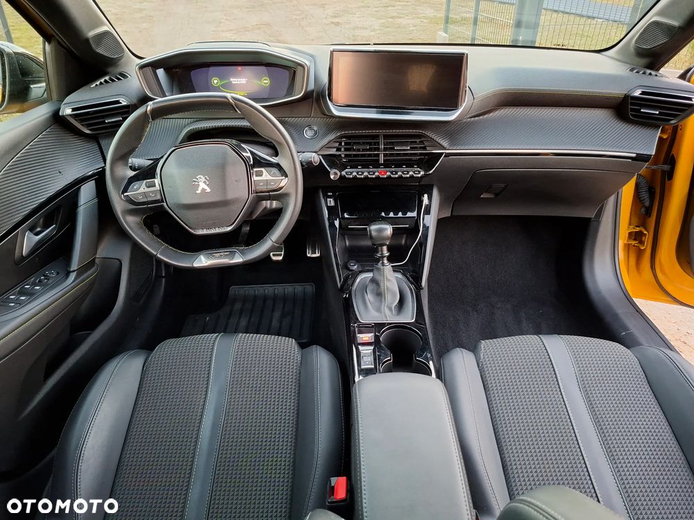 Peugeot 208 PureTech 100 GT - 6