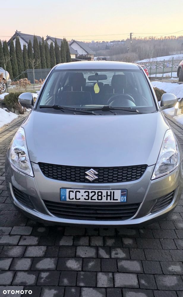 Suzuki Swift 1.2 Premium - 4