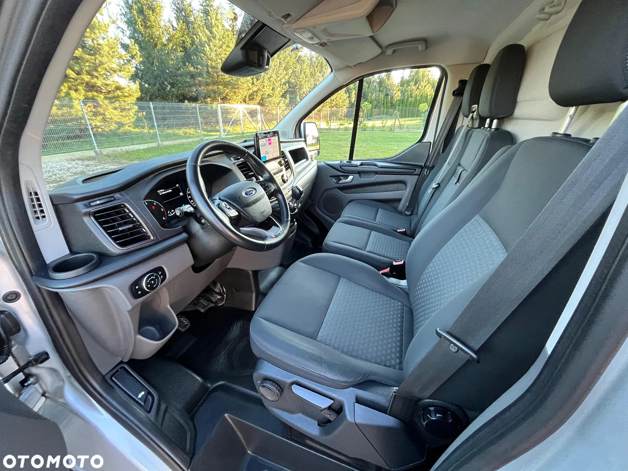 Ford Transit Custom L1H1, 2.0TDCI 105KM, LEDY, Android Auto, Kamera Cofania, Salon Polska, Pierwszy Właściciel, Serwis ASO Ford Do Końca, BEZWYPADKOWY, FV 23%, Bardzo Zadbany ! - 28