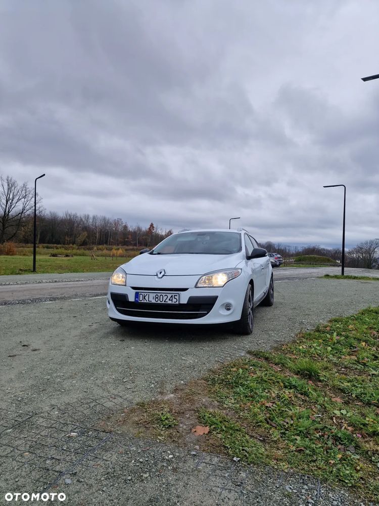Renault Megane TCe 130 BOSE Edition - 12