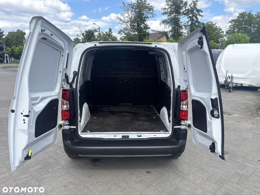 Toyota PROACE CITY - 24