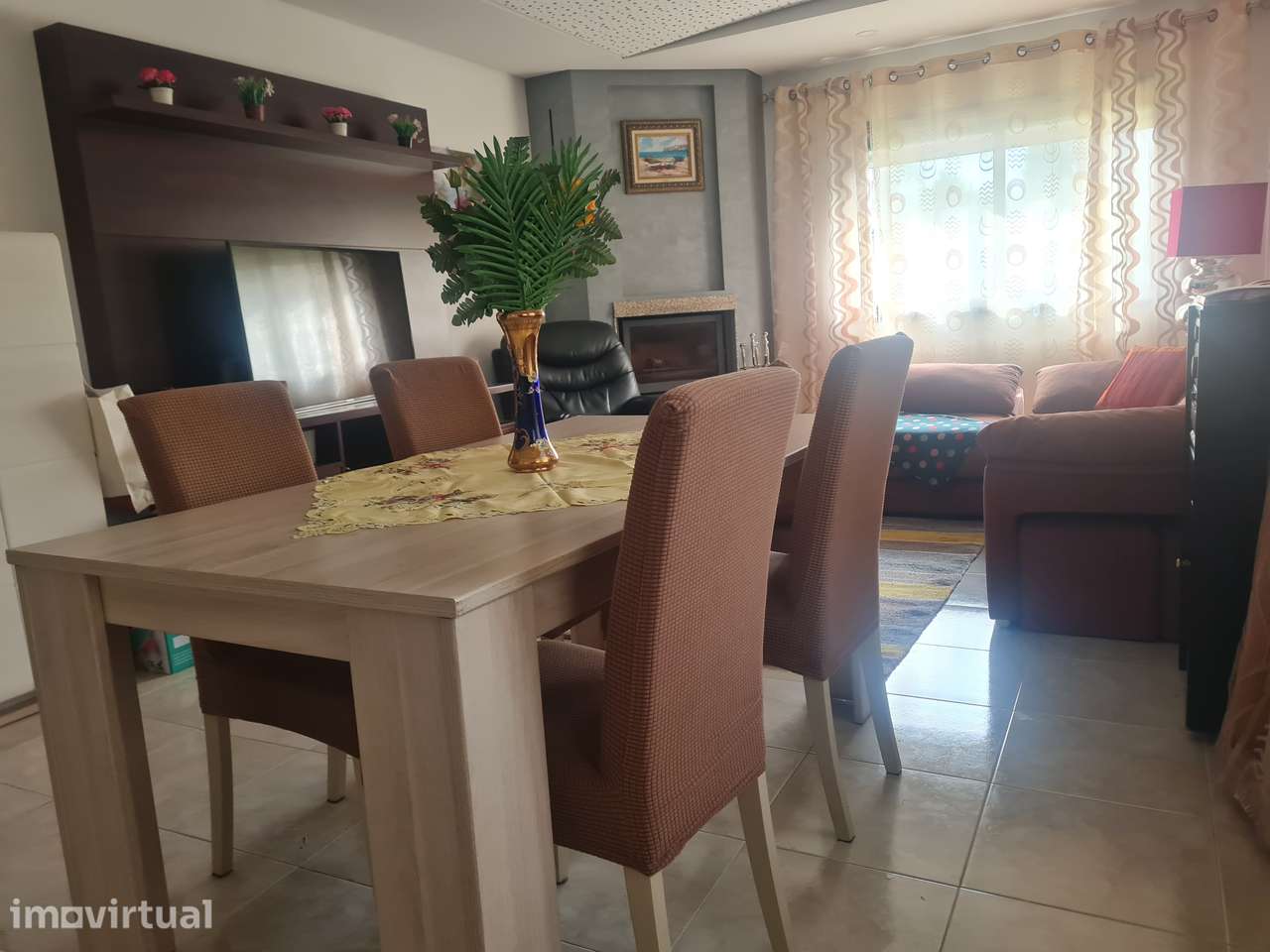 Apartamento T3 com terraço e garagem box em Valongo - Grande imagem: 4/27
