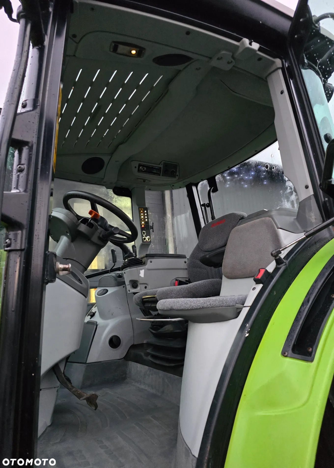 Claas Arion 430 - 7