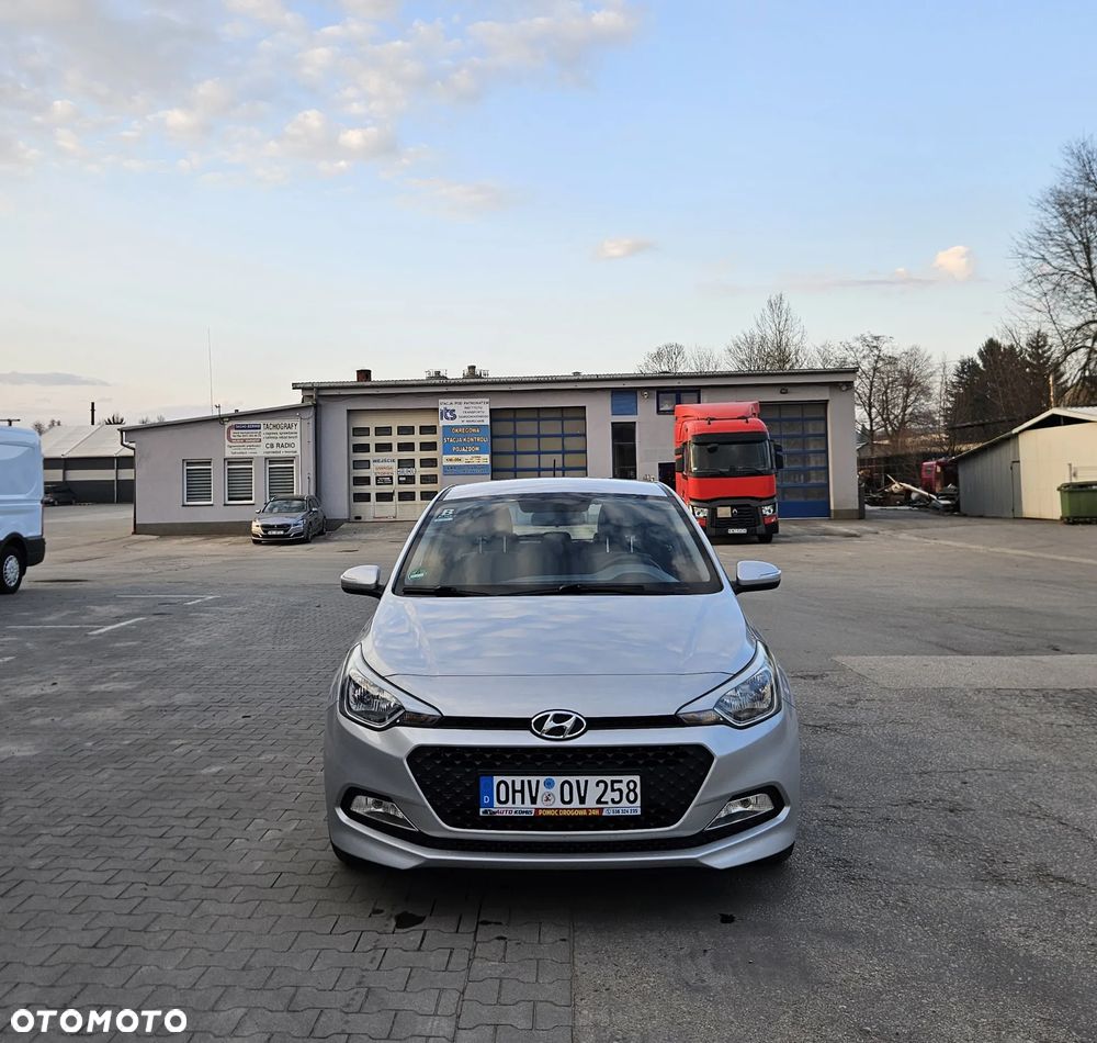 Hyundai i20 - 9