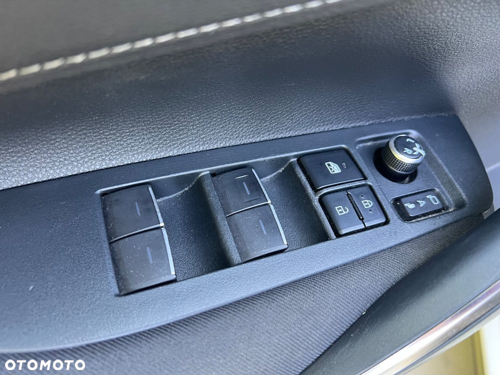 Toyota Corolla 1.8 Hybrid GPF Comfort - 15