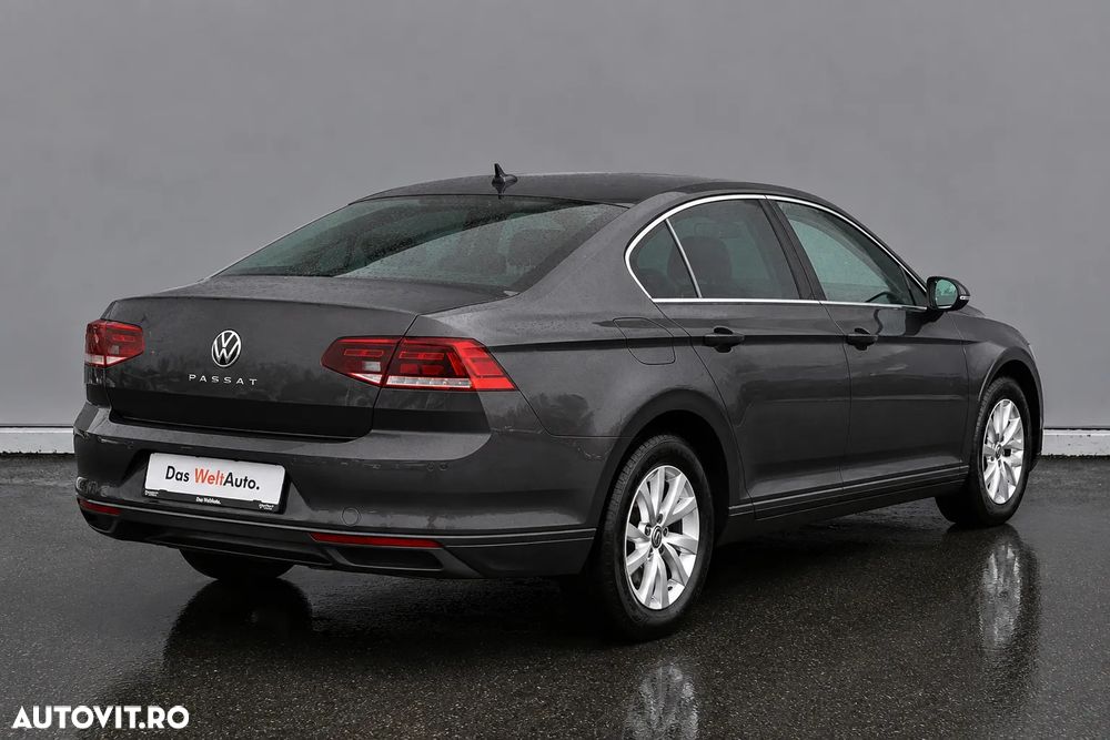 Volkswagen Passat 1.5 TSI ACT DSG Trendline - 5