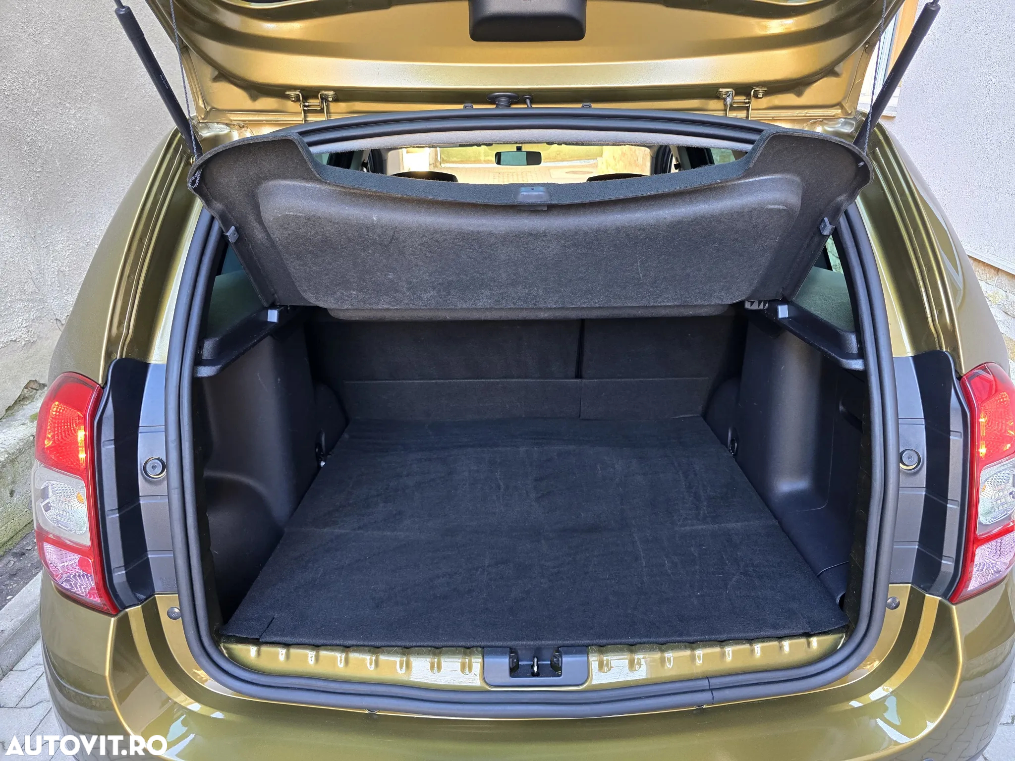 Dacia Duster dCi 110 FAP 4x4 Prestige - 26