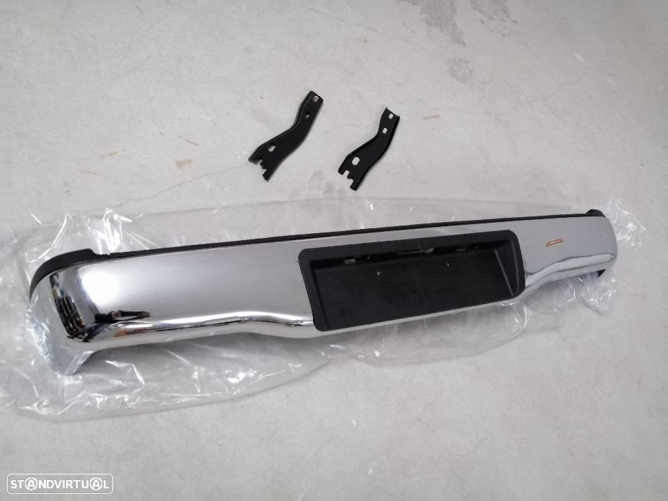 Para choques trás Toyota Hilux 2006-- NOVO - 2