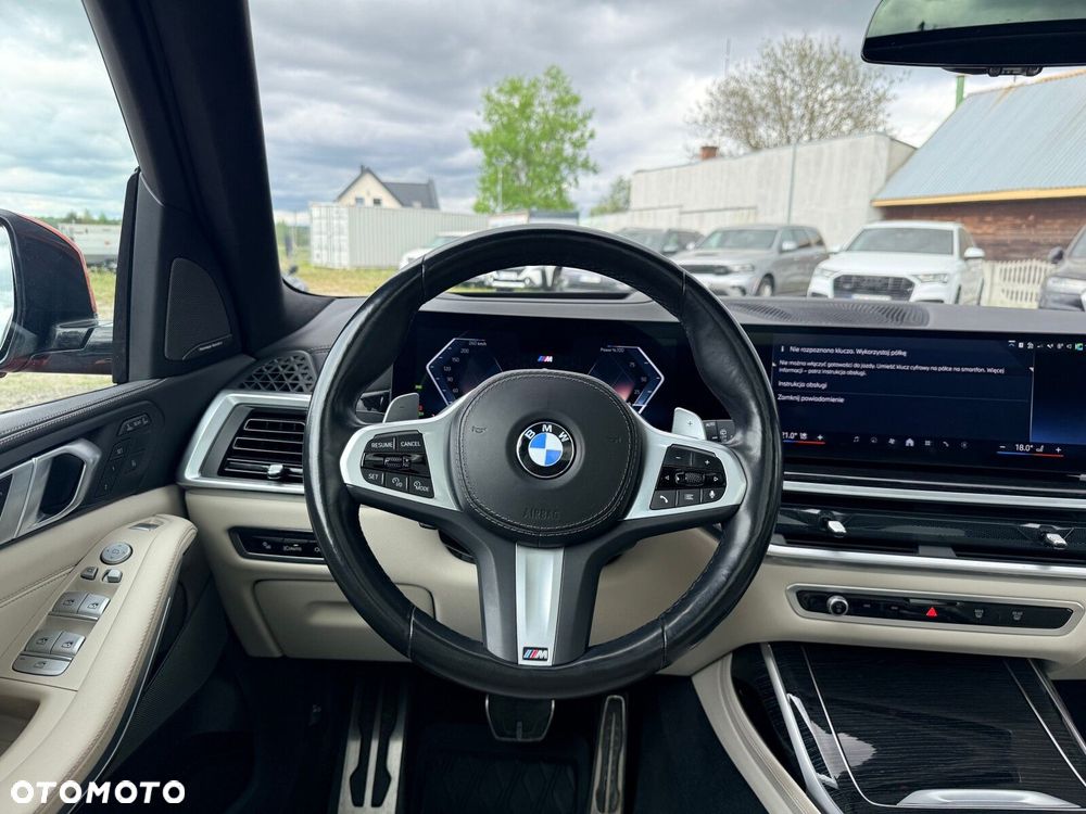 BMW X7 - 23
