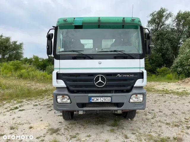 Mercedes-Benz Actros - 2