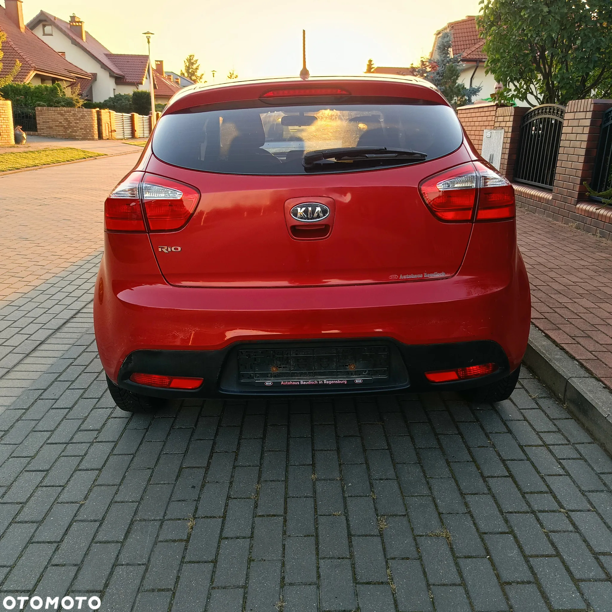 Kia Rio 1.2 Attract - 4