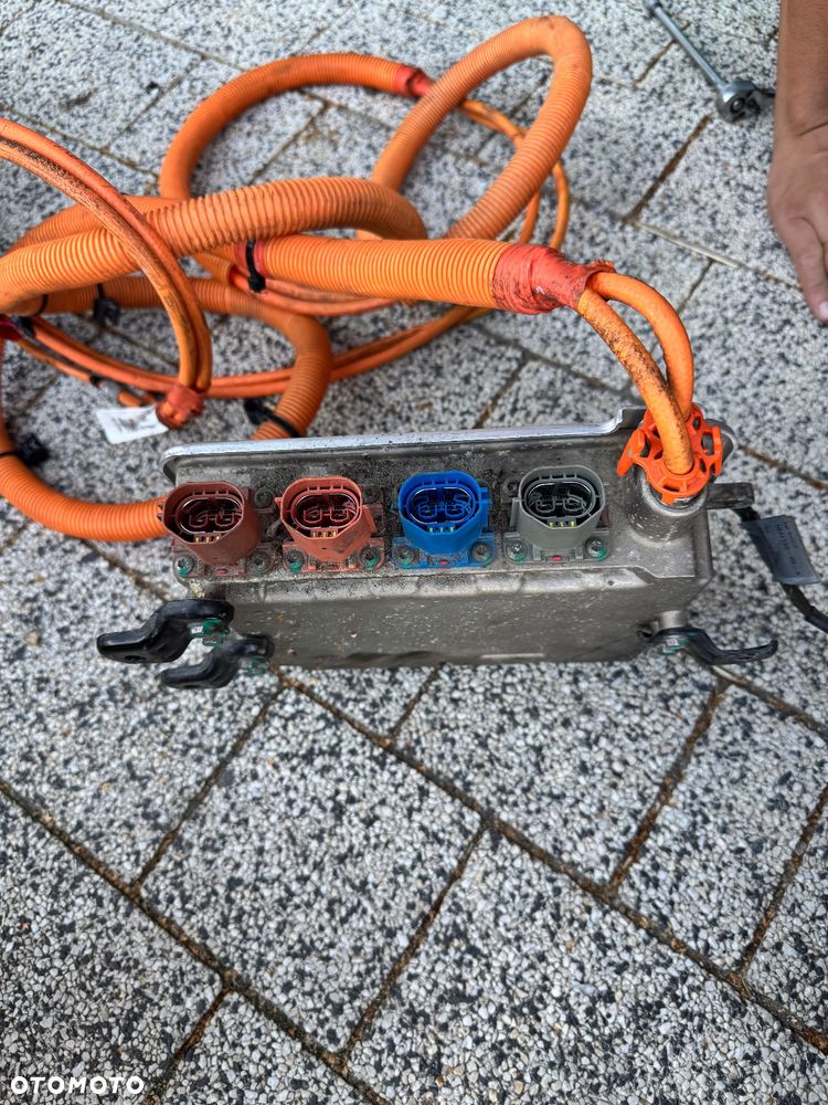 TESLA S S85 85 P85 85D P85D PRZETWORNICA JUNCTION BOX PRZEKAZNIK HV - 4