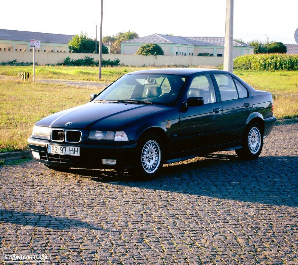 BMW 318 tds - 4