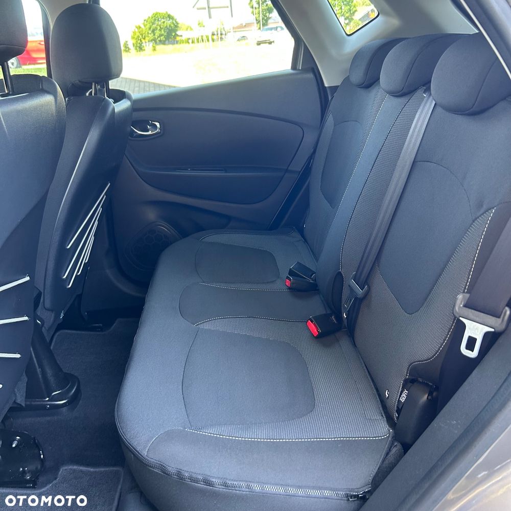 Renault Captur - 16