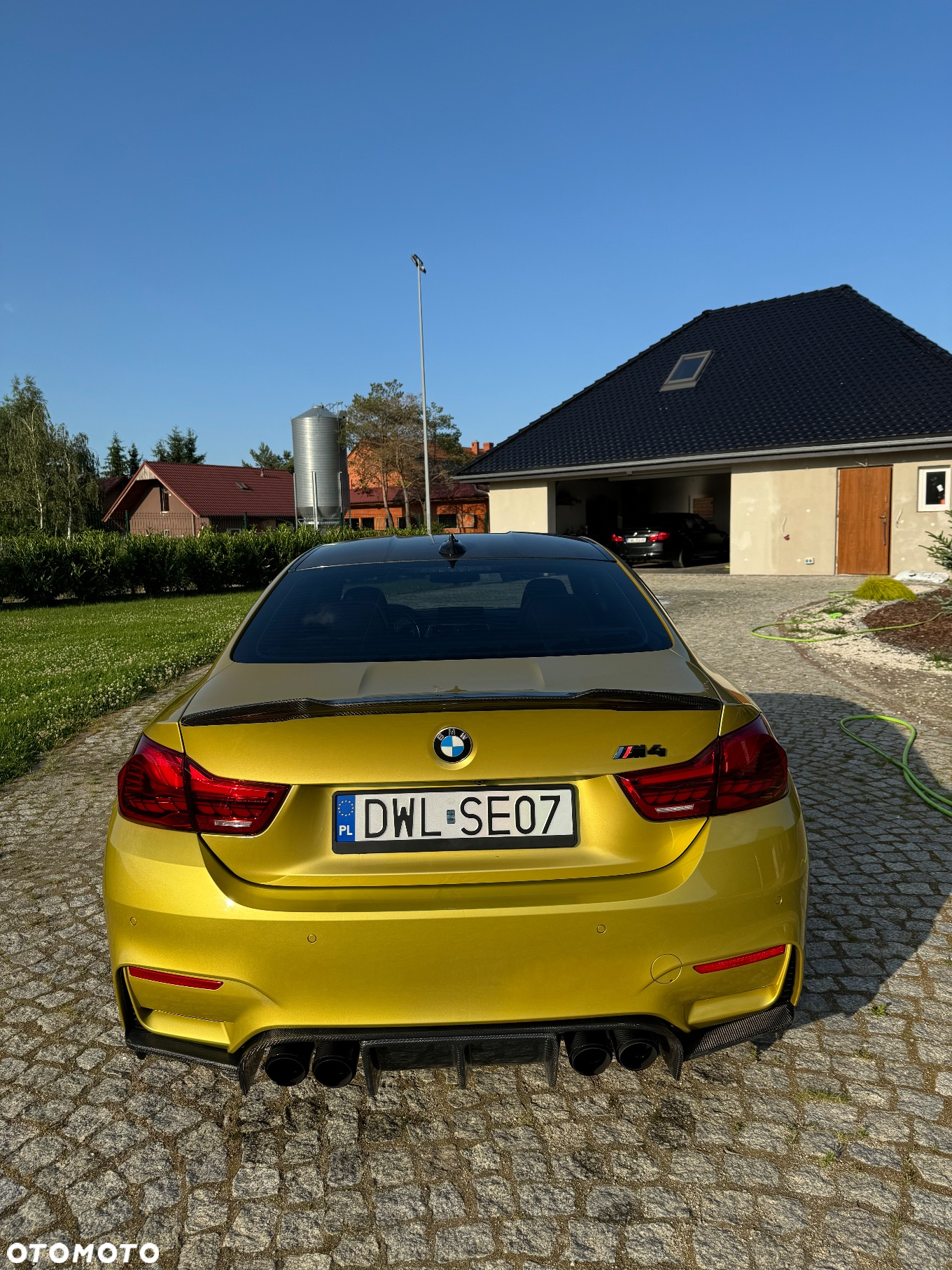 BMW M4 Coupe DKG - 21