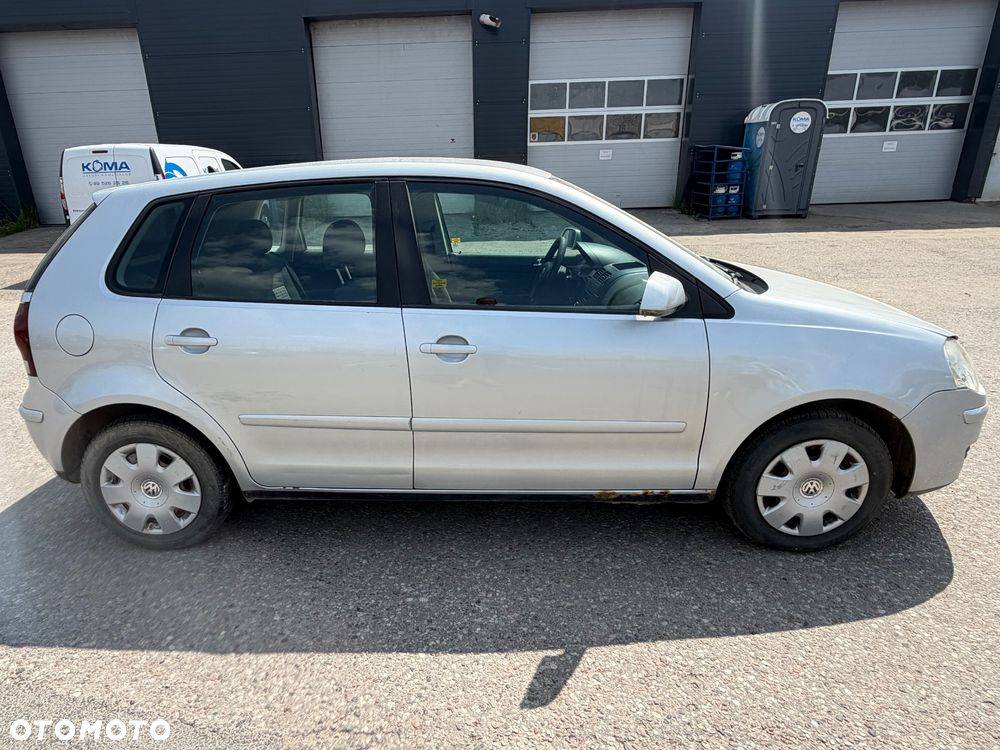 Volkswagen Polo 1.2 12V Comfortline - 2
