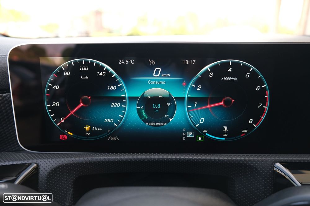 Mercedes-Benz CLA 200 Progressive Aut. - 30