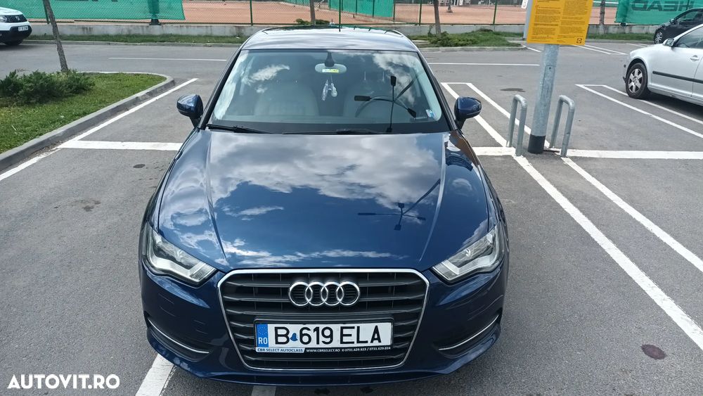 Audi A3 Sportback 1.6 TDI ultra Attraction - 3