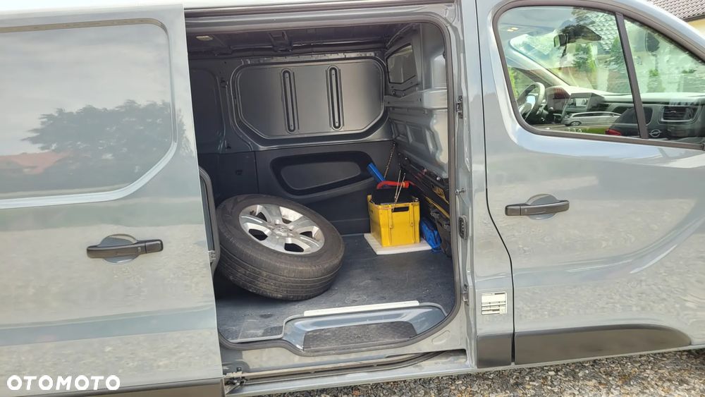 Renault TRAFIC - 9