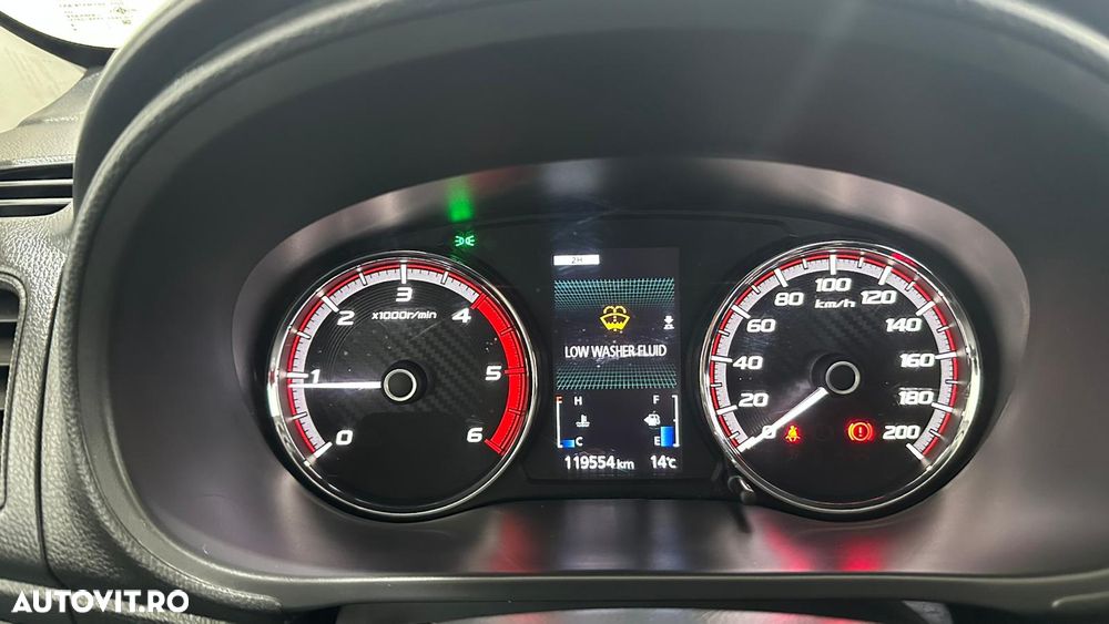 Mitsubishi L200 Double Cab 2.2 DI-D M/T Instyle - 9