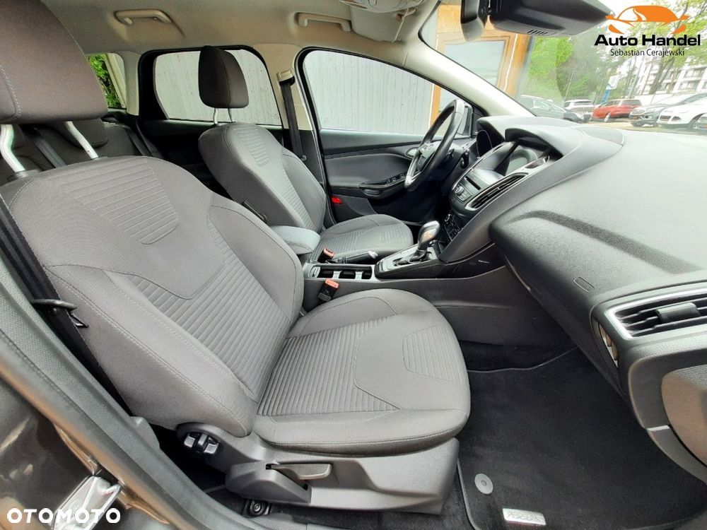 Ford Focus 1.5 EcoBoost Start-Stopp-System ST-LINE - 41