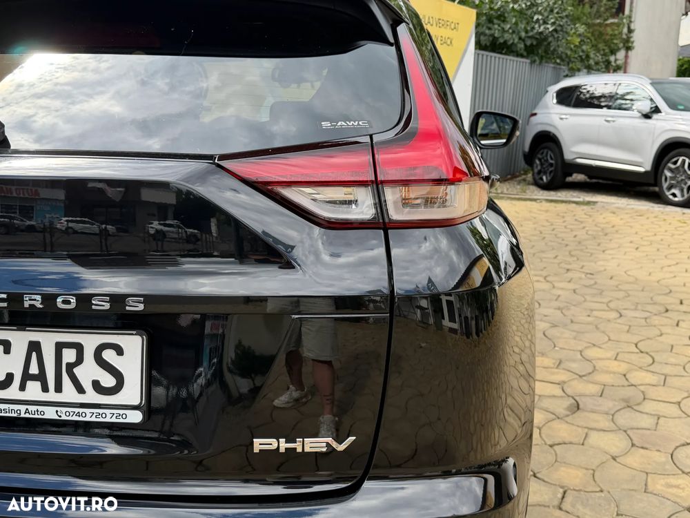 Mitsubishi Eclipse-Cross 4WD Select Black - 14