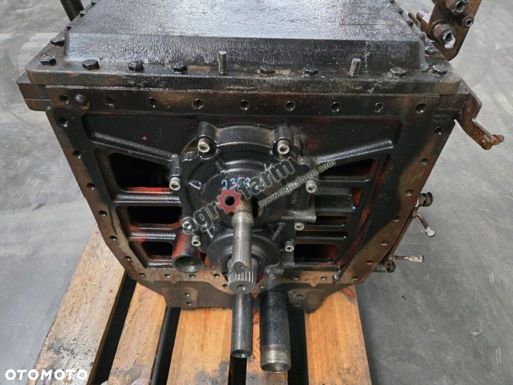 Skrzynia biegów CMATIC, Claas Arion 630 - 4