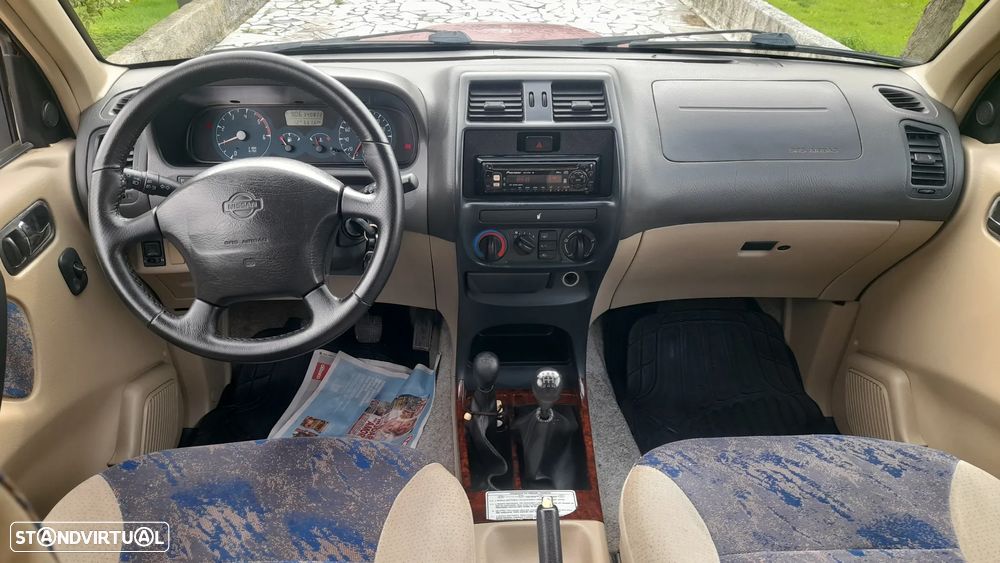 Nissan Terrano II 2.7 TDi Luxury - 18