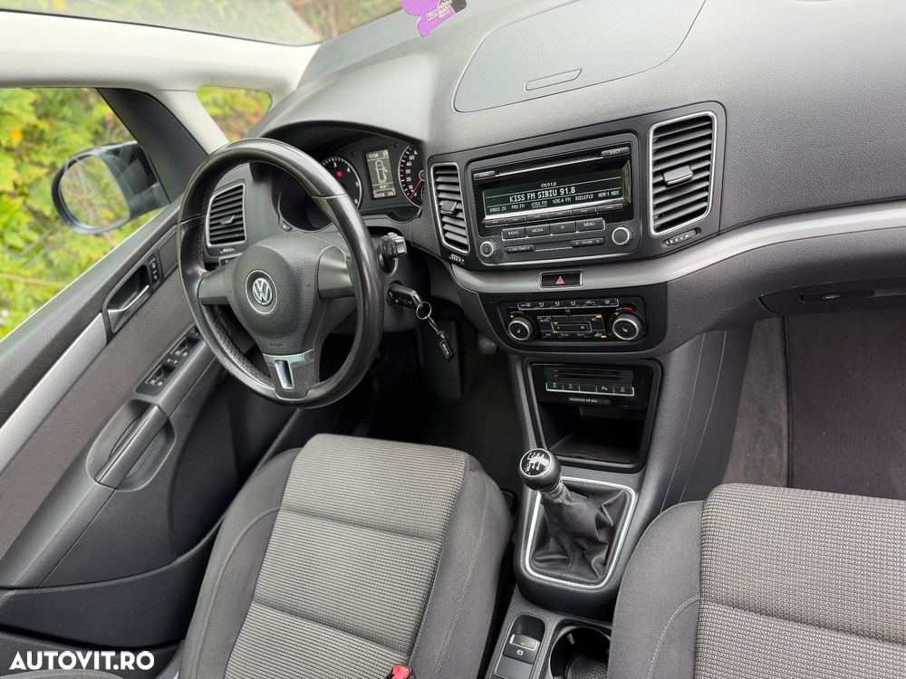 Volkswagen Sharan 2.0 TDI BlueMotion Technology Trendline - 9