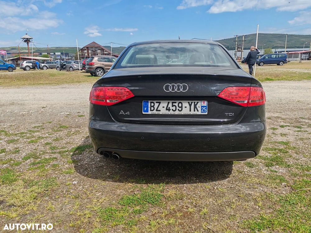 Audi A4 2.0 TDI DPF Attraction - 11