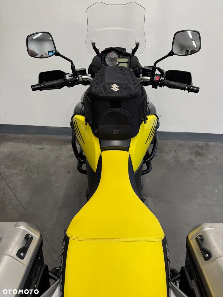 Suzuki V-STROM - 38