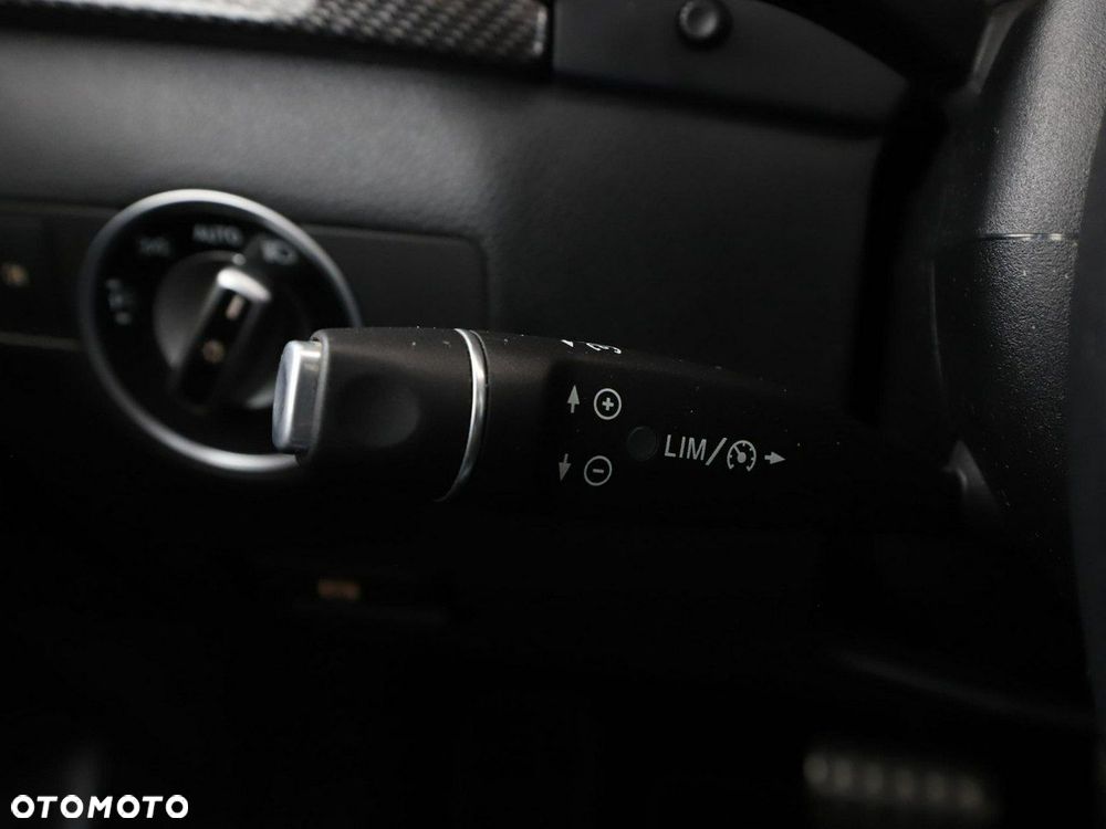 Mercedes-Benz Klasa B 180 (CDI) d 7G-DCT AMG Line - 31